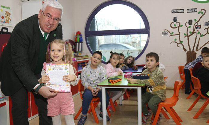 Ergene Belediyesi Beren Bebek Çocuk Oyun Evinde Karne Heyecanı Yaşandı