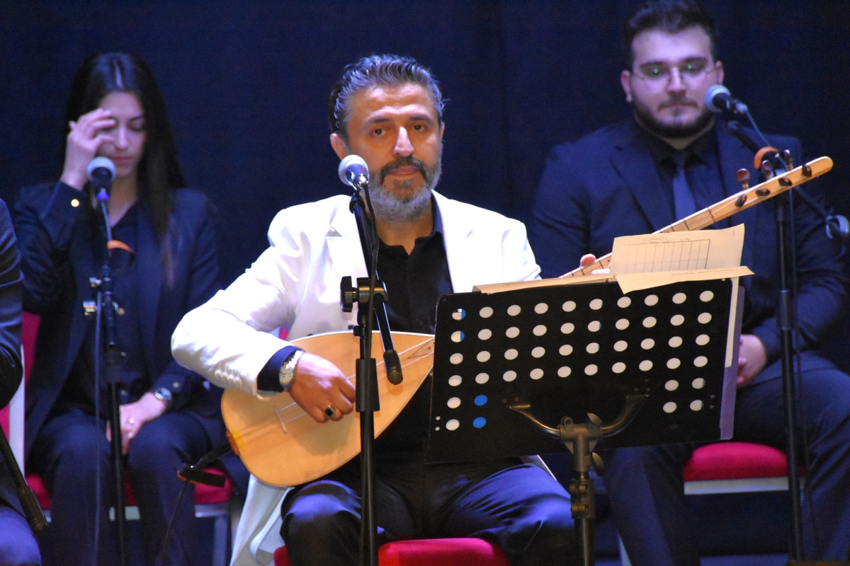 ‘Türkülerle Yarenlik’ Türk Halk Müziği Konserine Büyük İlgi